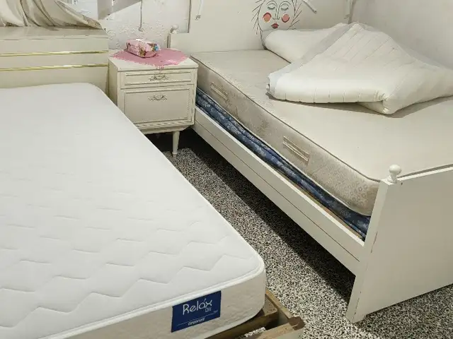Bed and matress, Επαρχία Λευκωσίας — Καλοπαναγιώτης
