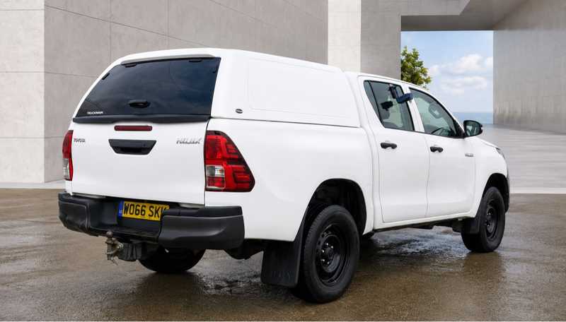 2017 Toyota Hilux 2,4L 2017 Cyprus