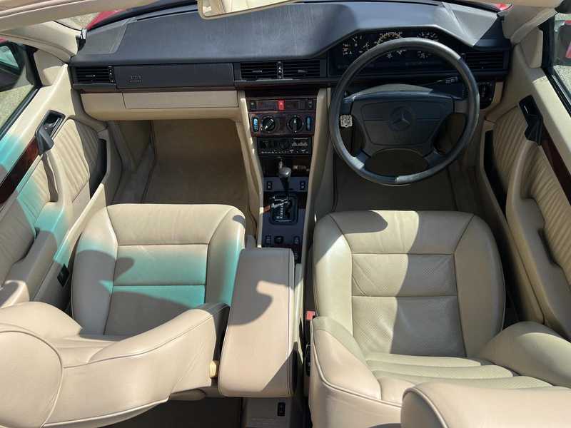 1994 Mercedes-Benz E-Class 2,2L 1994 Cyprus