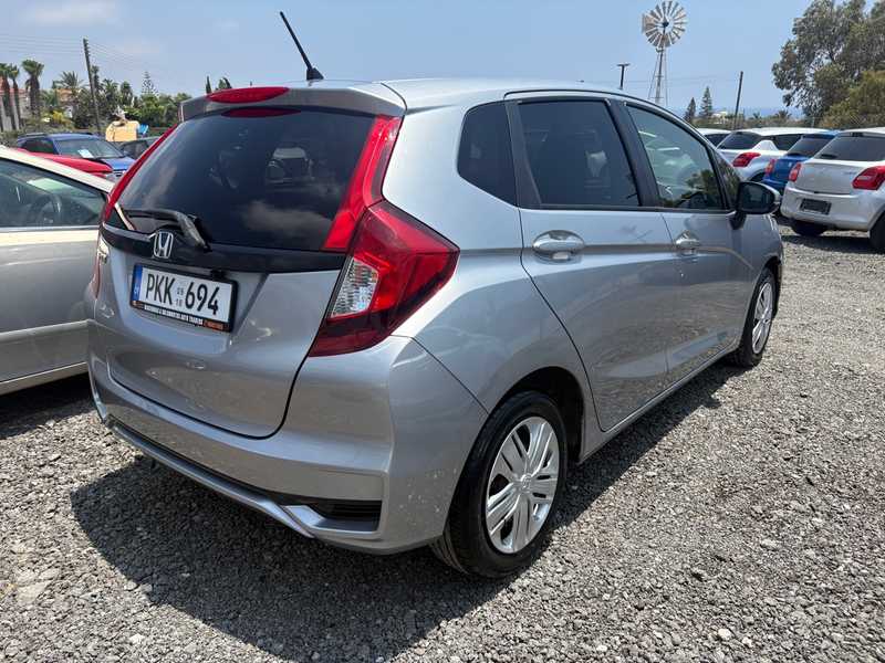 2018 Honda Fit 1,3L 2018 Cyprus