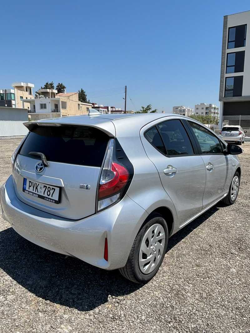 2021 Toyota Aqua 1,5L 2021 Cyprus