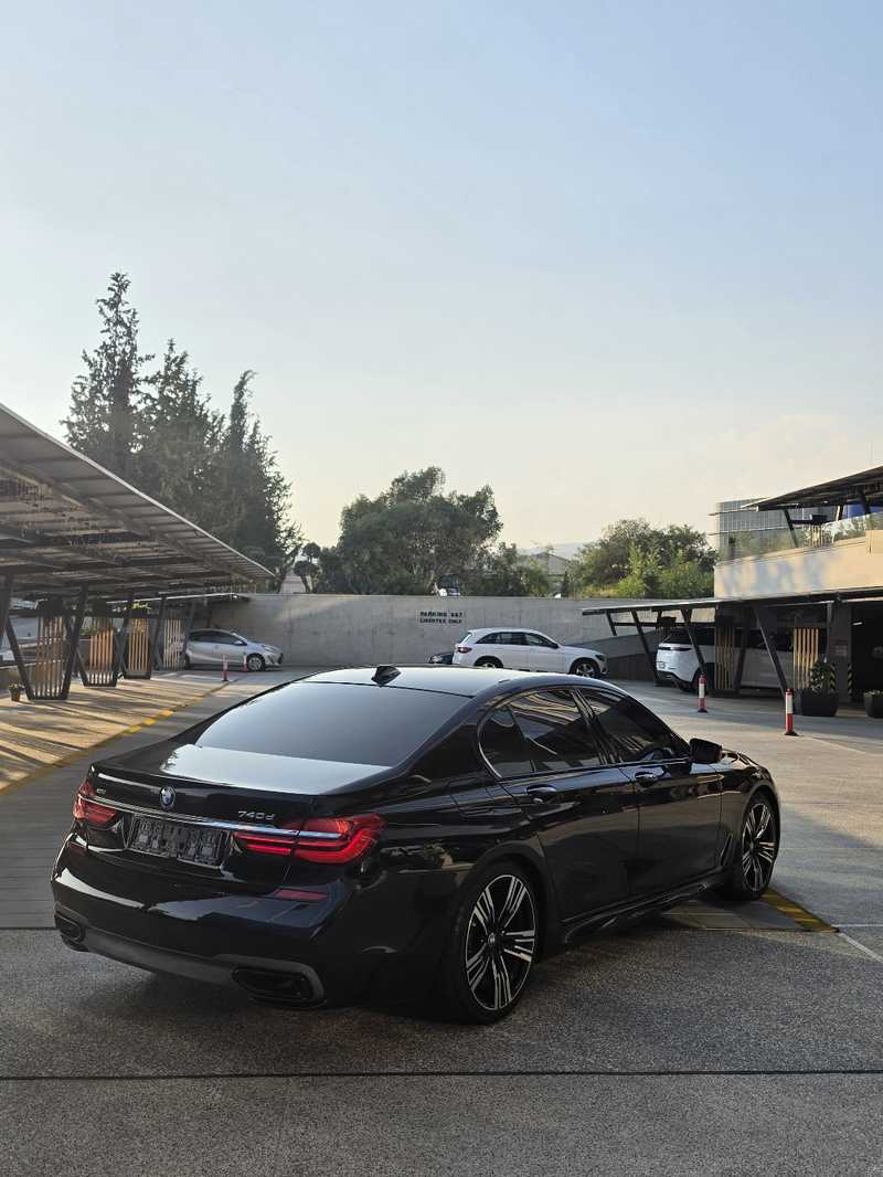 2017 BMW 7-Series 3,0L 2017 Cyprus