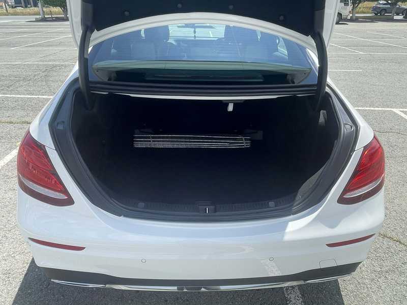 2016 Mercedes-Benz E-Class 2,0L 2016 Cyprus