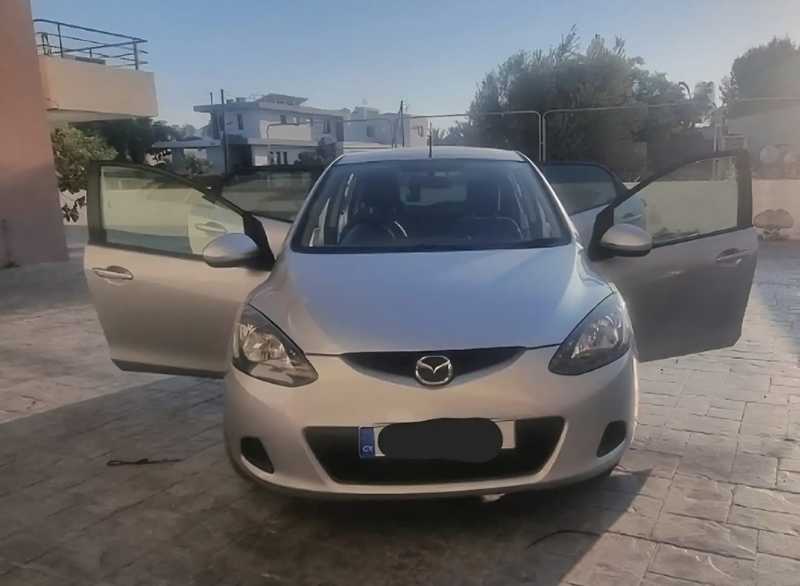 2011 Mazda Demio 1,3L 2011 Cyprus
