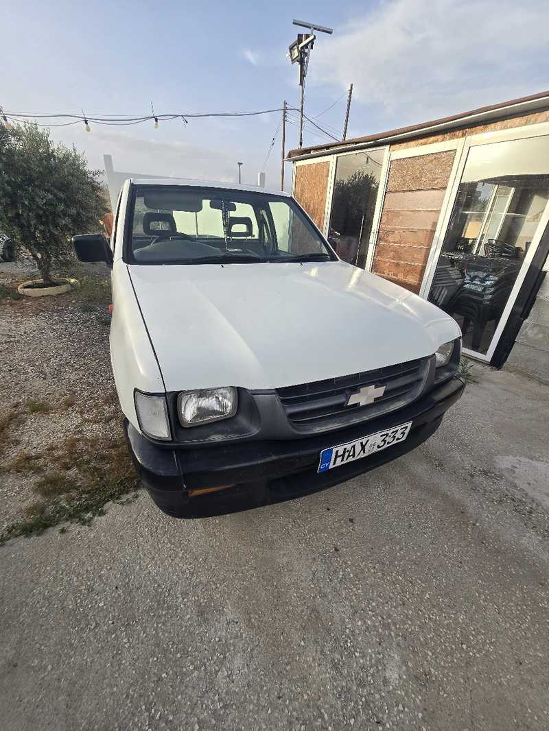1999 Isuzu Pick-up 2,5L 1999 Cyprus