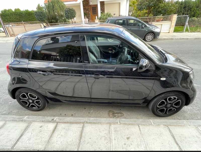 2017 Smart Forfour 8,0L 2017 Cyprus