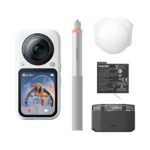 Insta360 x6 essential bundle arctic white, Limassol — Limassol Marina