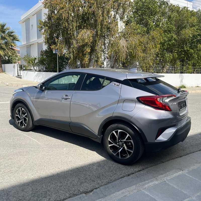 2021 Toyota C-HR 1,8L 2021 Cyprus