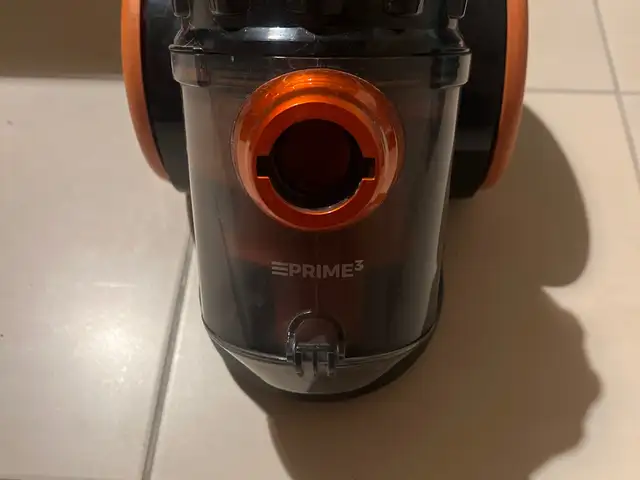 Vacuum cleaner bagless prime, Επαρχία Πάφου — Universal
