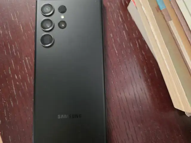 Κινητό τηλέφωνο Samsung Galaxy s23 ultra, Nicosia — Aglantzia