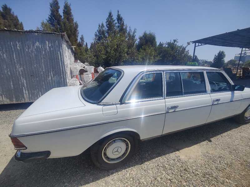 Mercedes-Benz E-Class 3,0L 1983