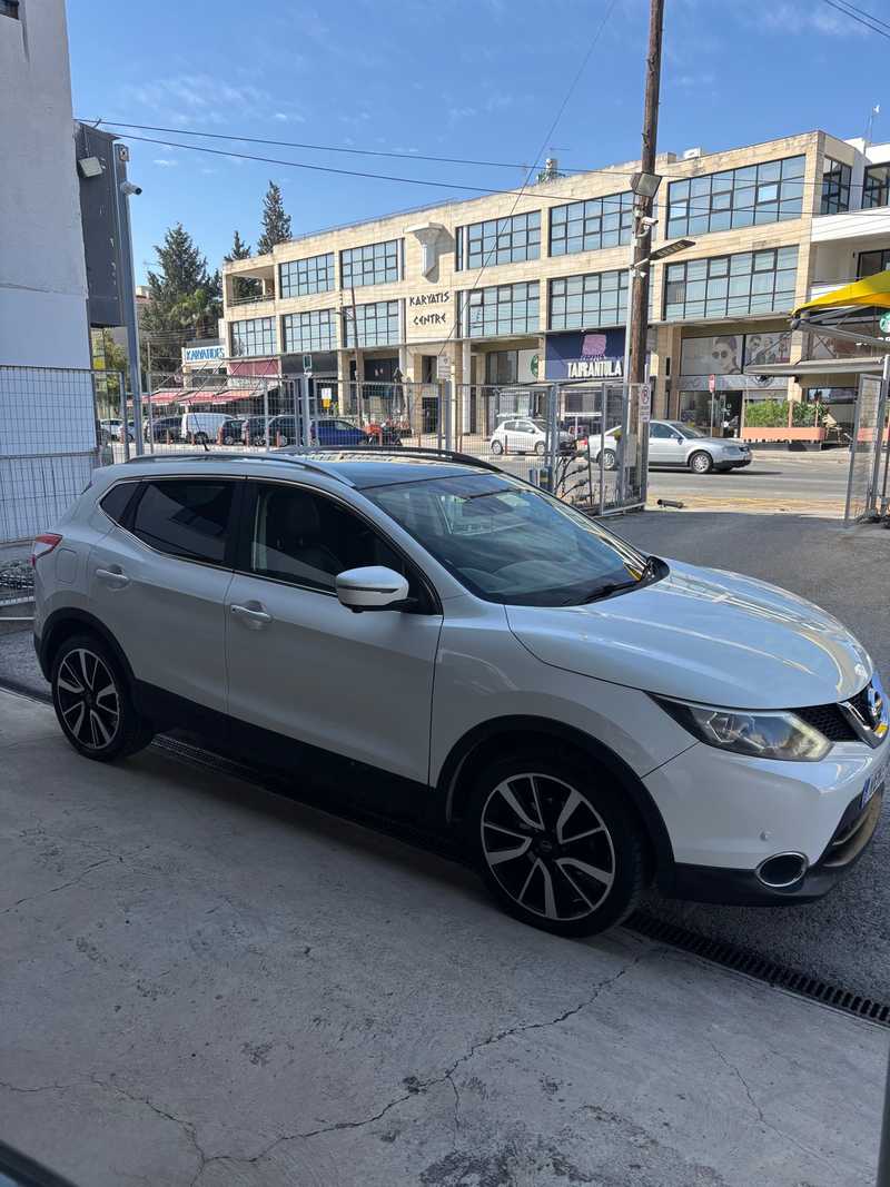 2014 Nissan Qashqai 1,6L 2014 Cyprus