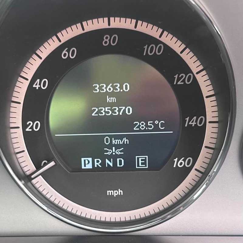 2010 Mercedes-Benz E-Class 2,2L 2010 Cyprus