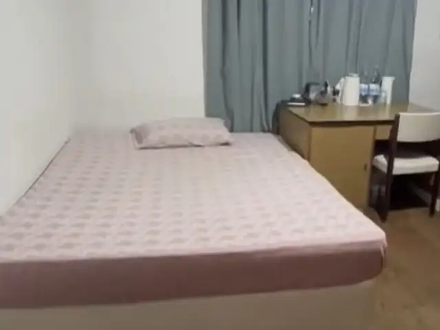 Room available, Επαρχία Λεμεσού — Λεμεσός - Αγία Τριάδα