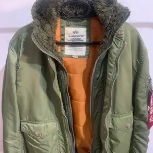 Alpha industries jacket-unisex, Επαρχία Λάρνακας — Λάρνακα - Σωτήρος