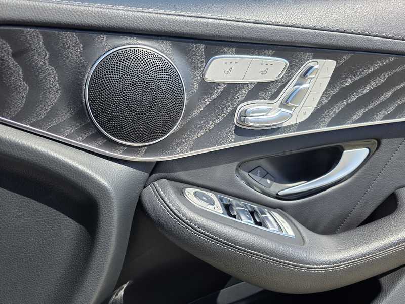 2021 Mercedes-Benz GLC-Class 2,0L 2021 Cyprus