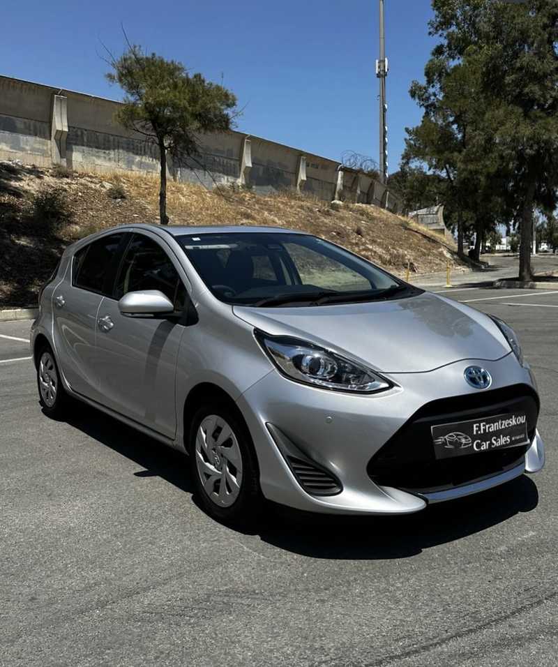 2021 Toyota Aqua 1,5L 2021 Cyprus