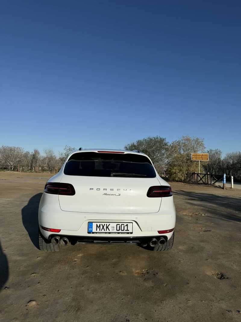 2017 Porsche Macan 3,0L 2017 Cyprus
