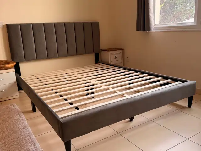 Modern bed 150 x 200, Επαρχία Πάφου — Μεσόγη