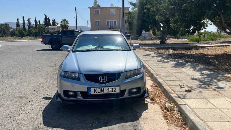 2004 Honda Accord 2,0L 2004 Cyprus