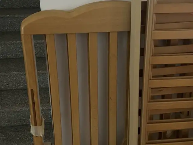 Wooden baby cot, natural finish - good condition, disassembled, Επαρχία Λεμεσού — Γερμασόγεια Τουριστική Περιοχή