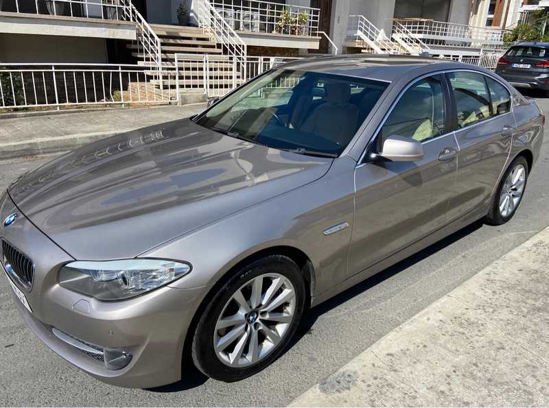 2011 BMW 5-Series 2,0L 2011 Cyprus