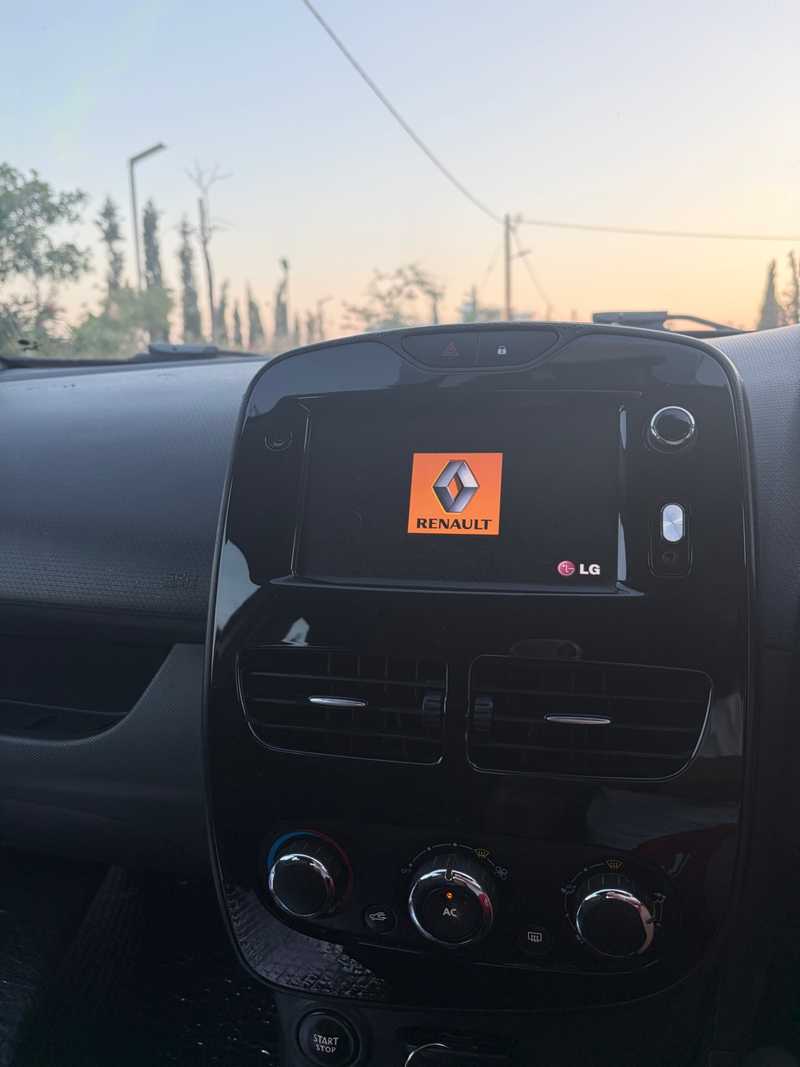 2013 Renault Clio 1,2L 2013 Cyprus