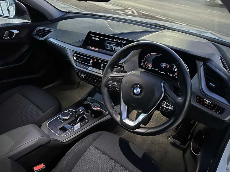 2020 BMW 1-Series 2,0L 2020 Cyprus