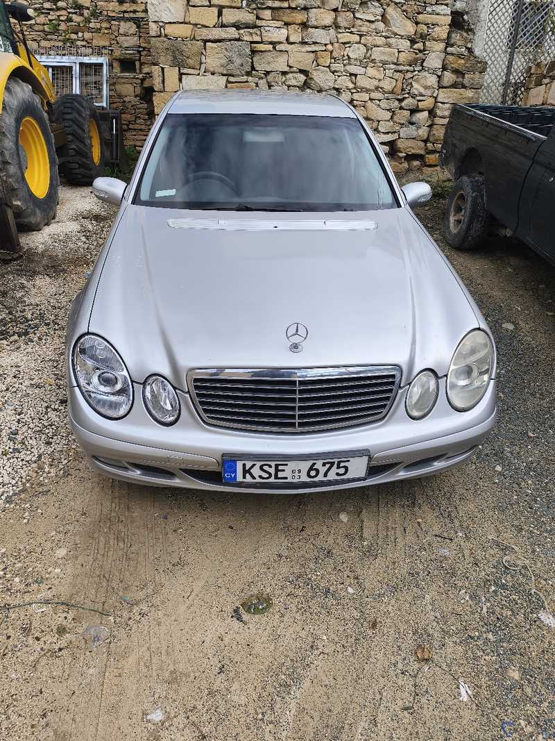 Mercedes-Benz E-Class 2,2L 2003