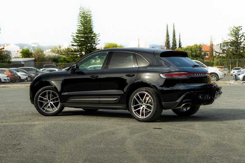 2022 Porsche Macan 2,0L 2022 Cyprus