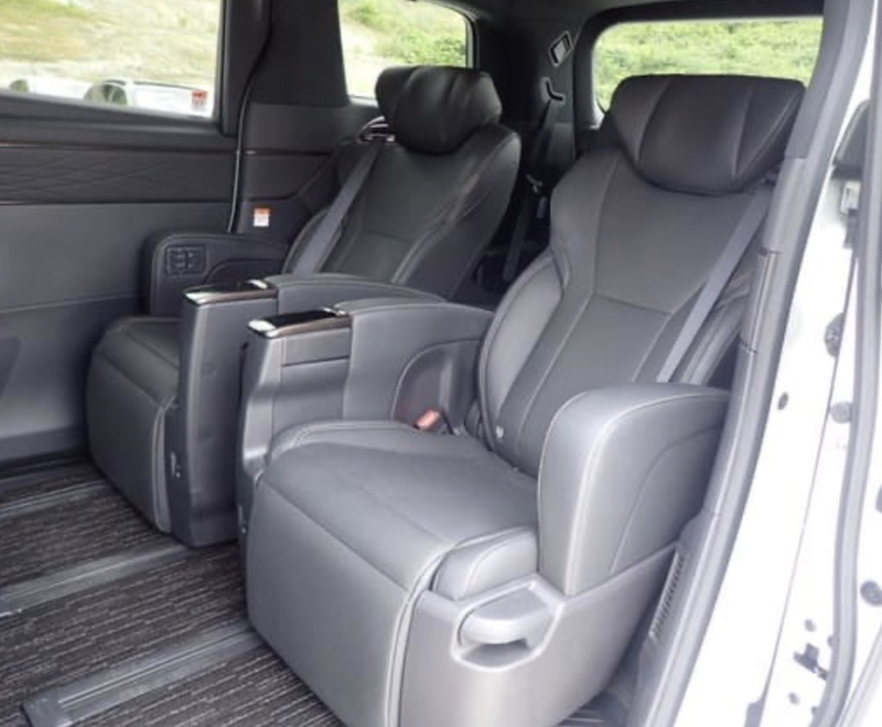 2025 Toyota Alphard 2,5L 2025 Cyprus