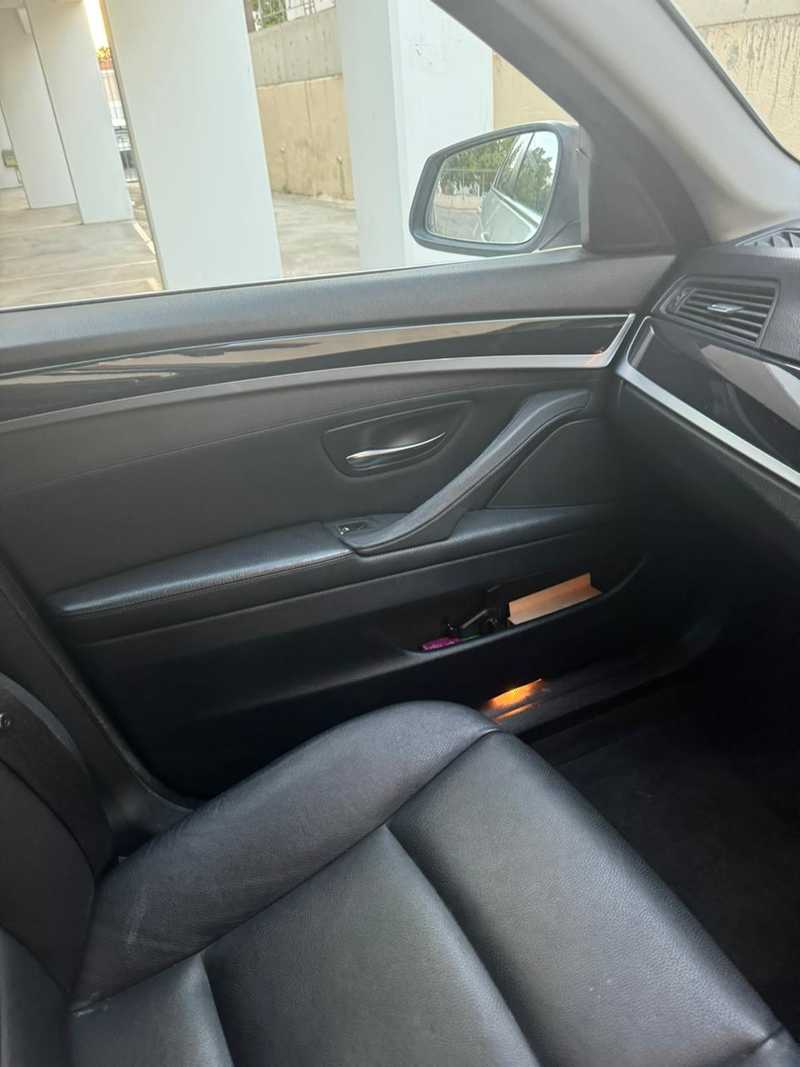 2011 BMW 5-Series 2,0L 2011 Cyprus