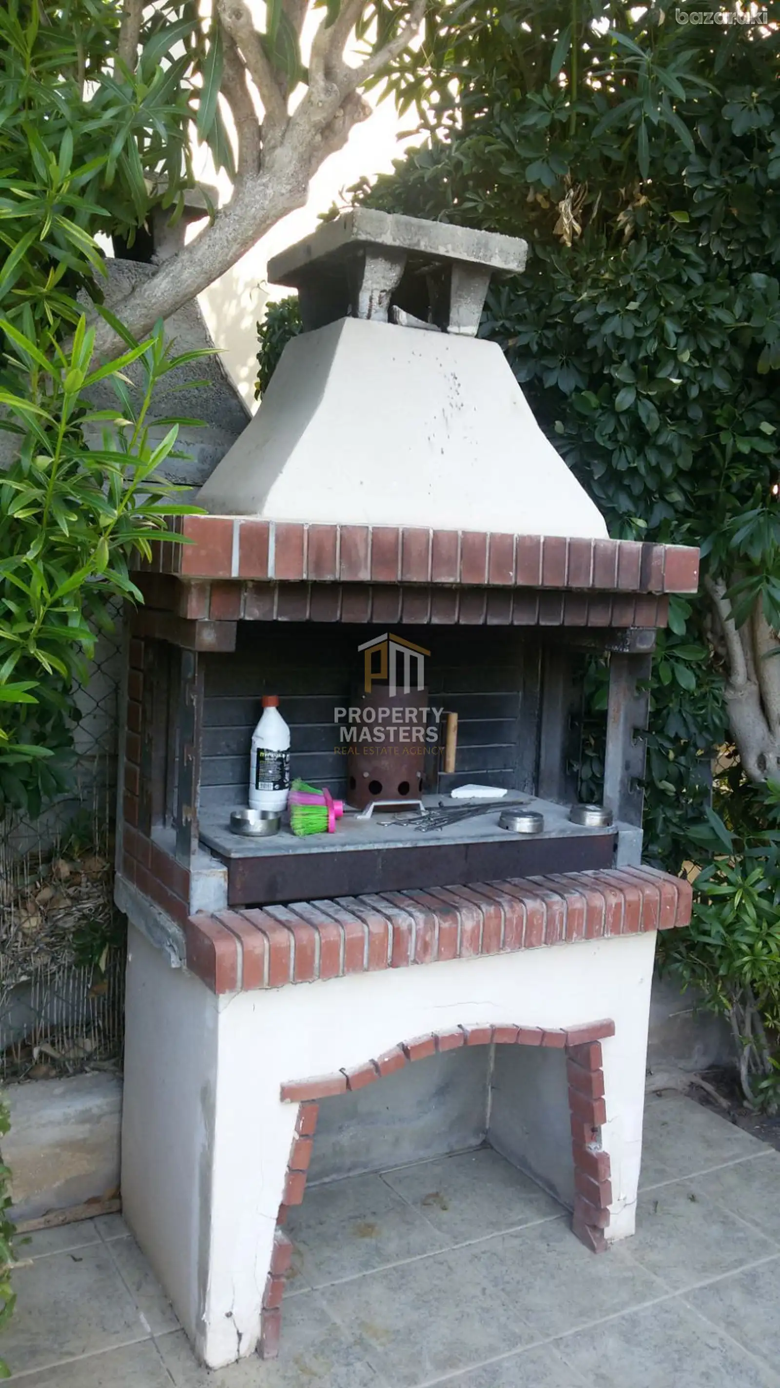 House, 3 bedrooms — 12
