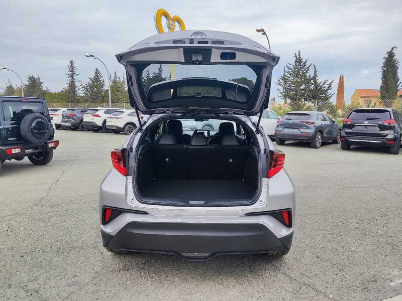 2022 Toyota C-HR 1,8L 2022 Cyprus