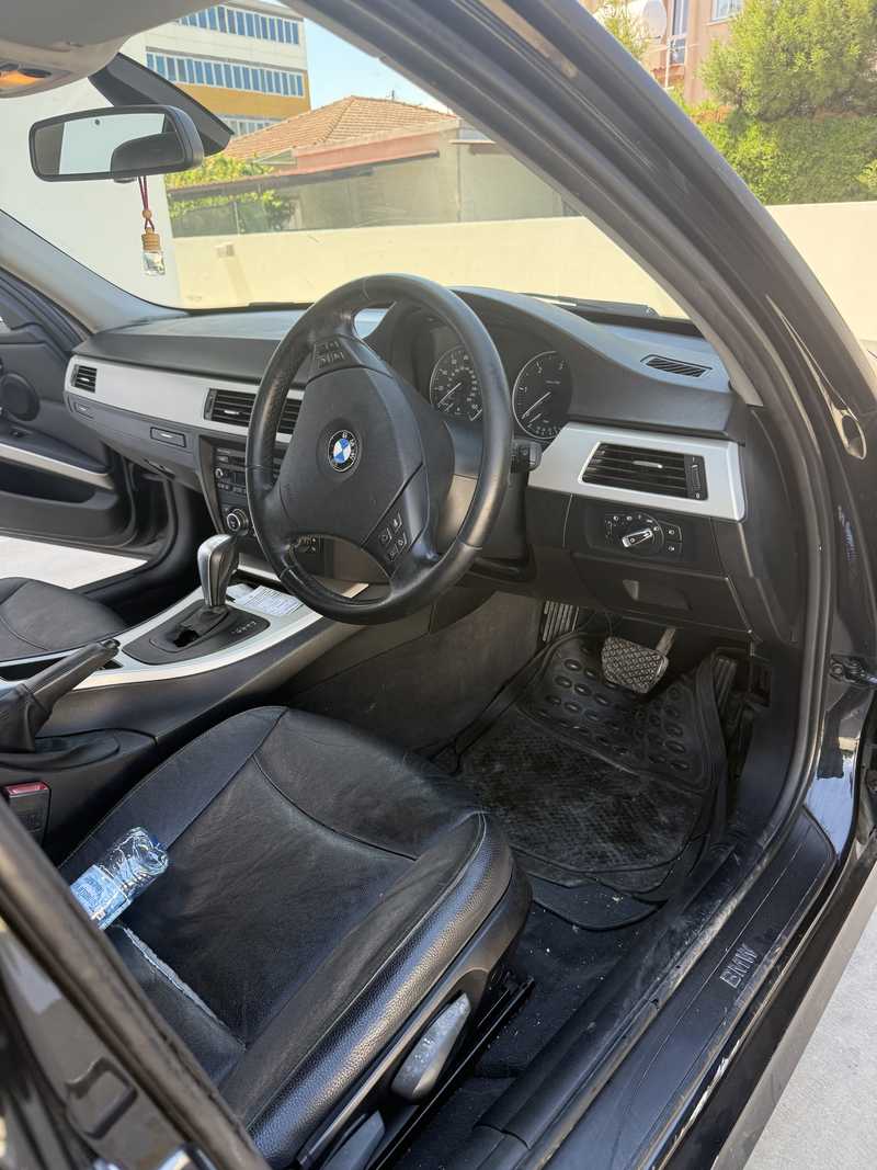 2011 BMW 3-Series 2,0L 2011 Cyprus
