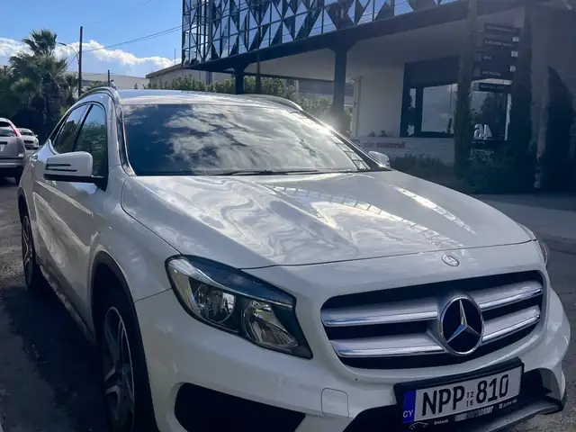 Mercedes-Benz GLA-Class