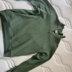Lacoste half zip sweatshirt, green, size m, like new, Limassol — Limassol - Agia Fyla