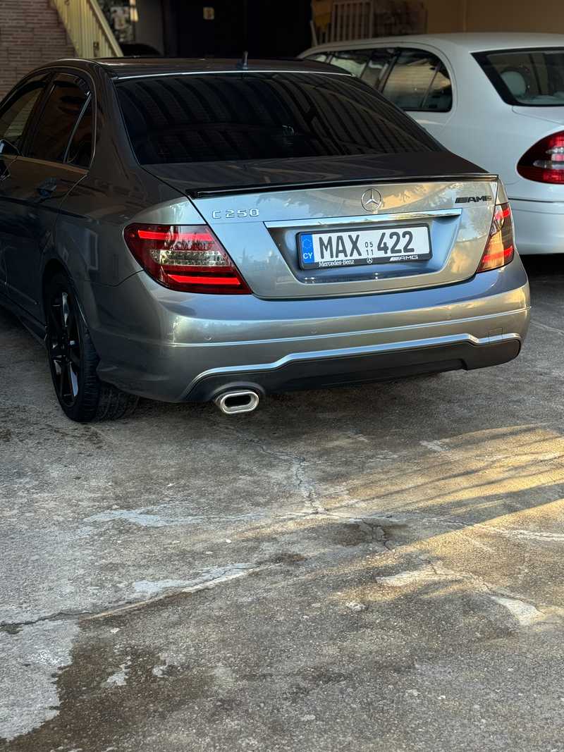 2011 Mercedes-Benz C-Class 2,5L 2011 Cyprus
