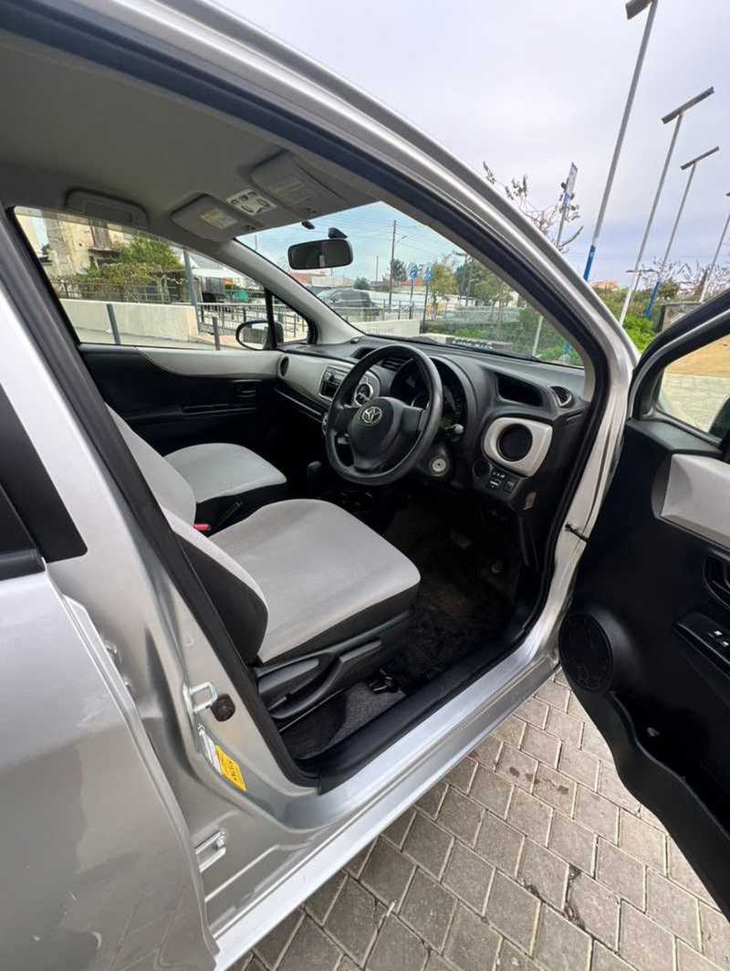 2013 Toyota Vitz 1,3L 2013 Cyprus