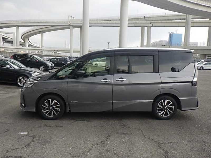 2022 Nissan Serena 2,0L 2022 Cyprus