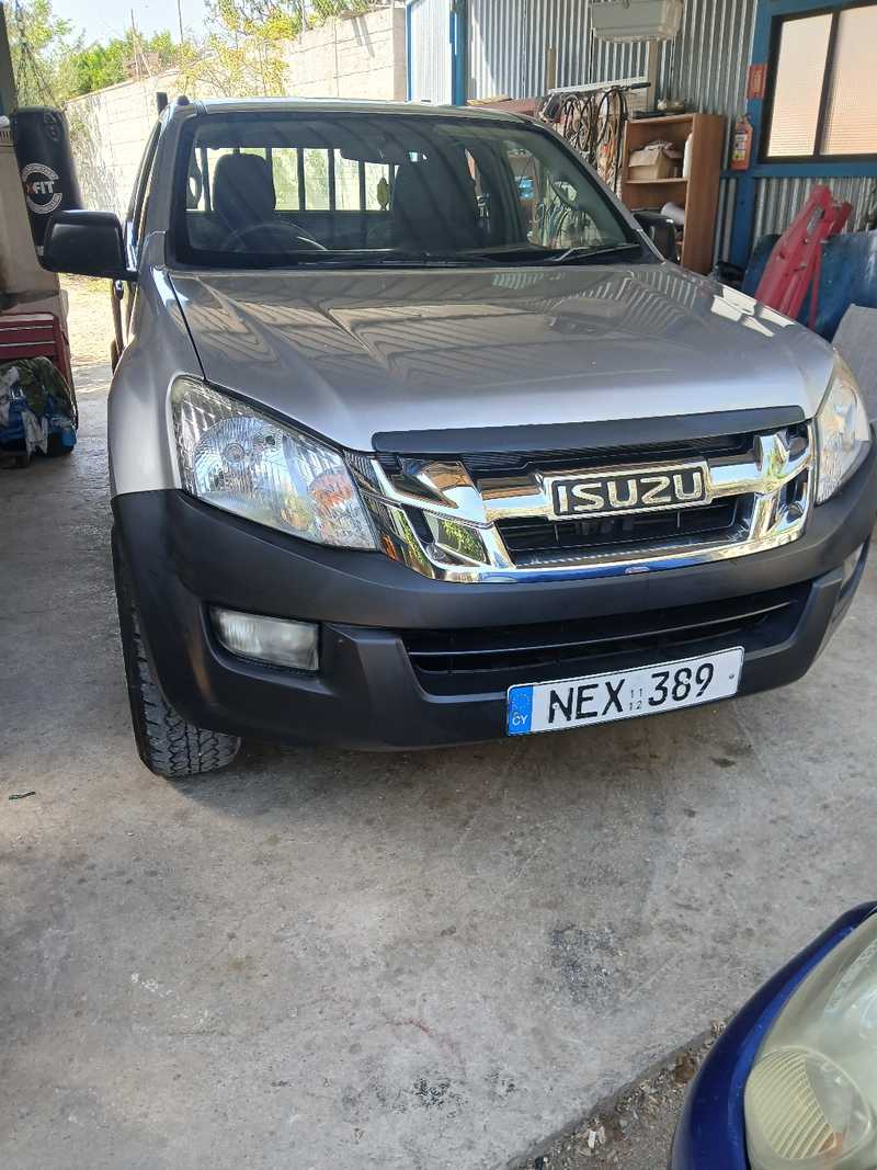 Isuzu D-MAX 2,5L 2012