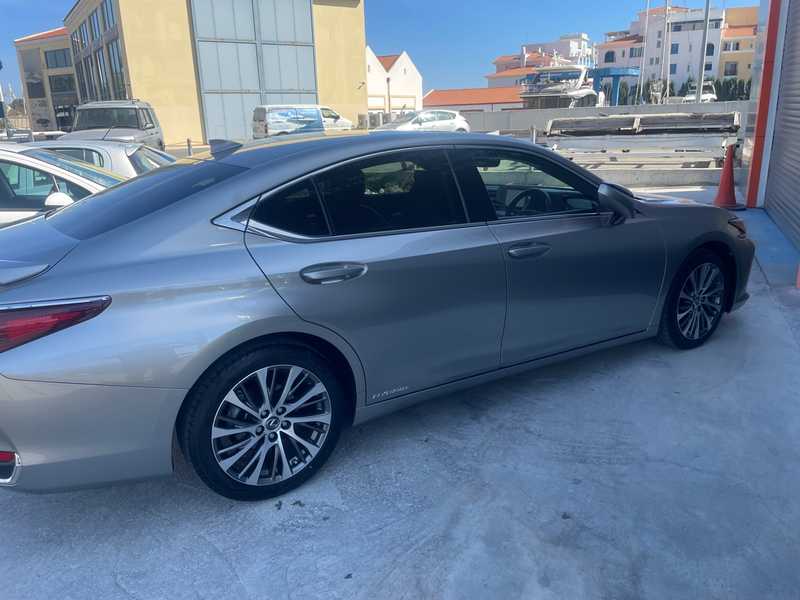 2019 Lexus ES300h 2,5L 2019 Cyprus