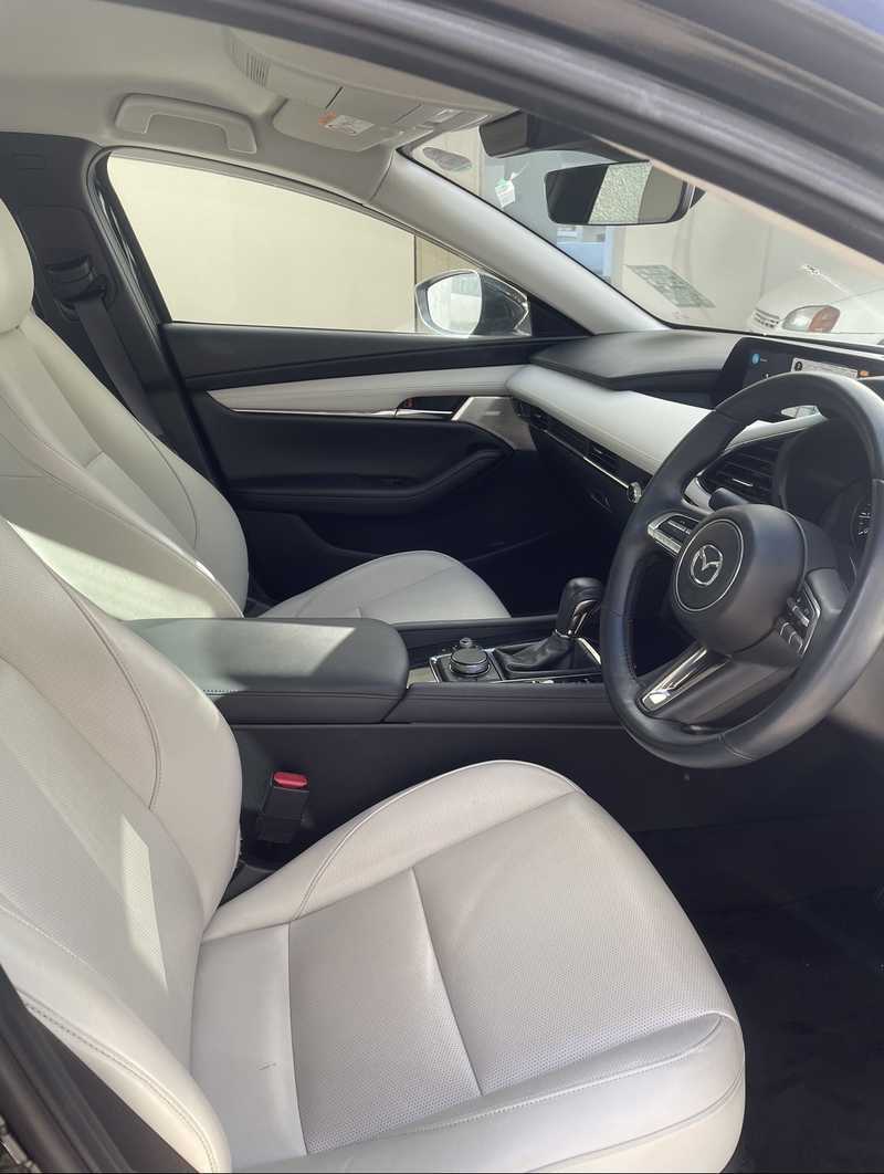 2020 Mazda 3 2,0L 2020 Cyprus