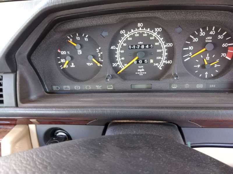 1997 Mercedes-Benz E-Class 2,2L 1997 Cyprus