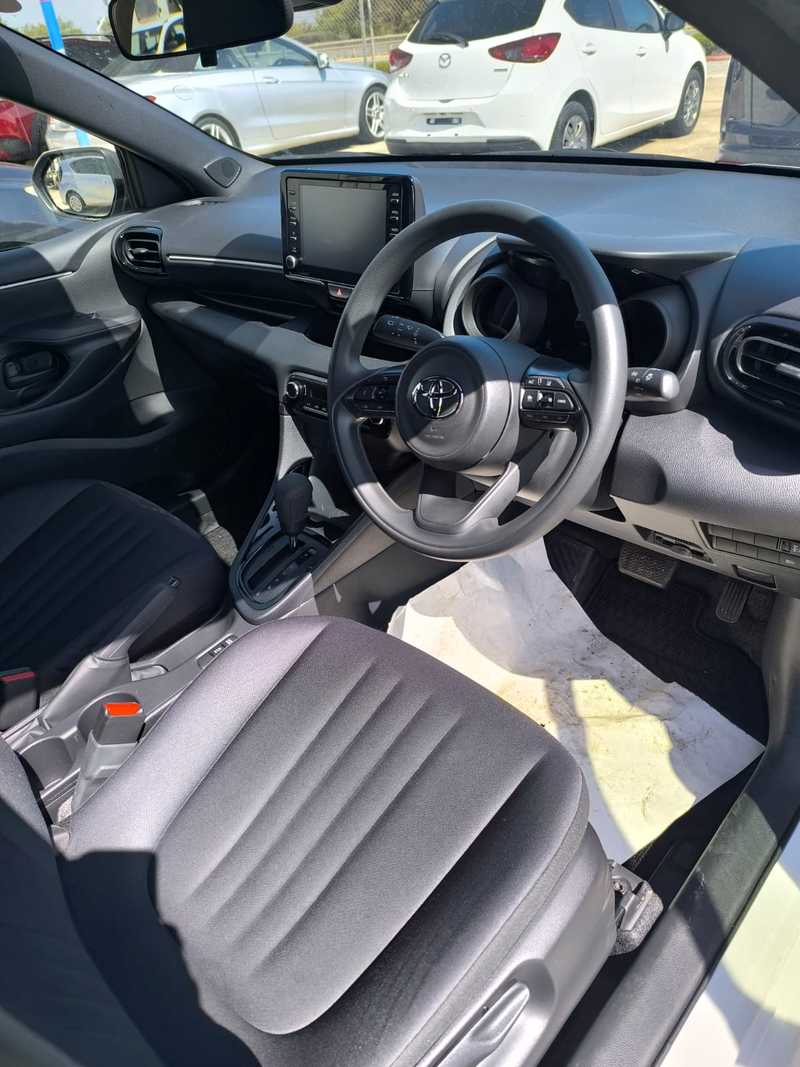 2022 Toyota Yaris 1,5L 2022 Cyprus