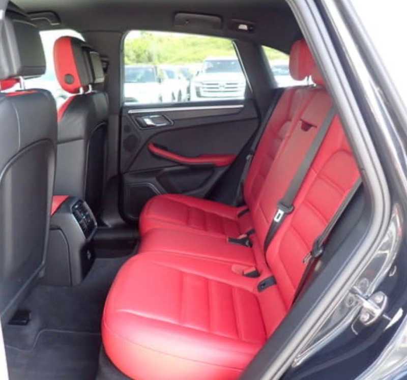 2022 Porsche Macan 3,0L 2022 Cyprus