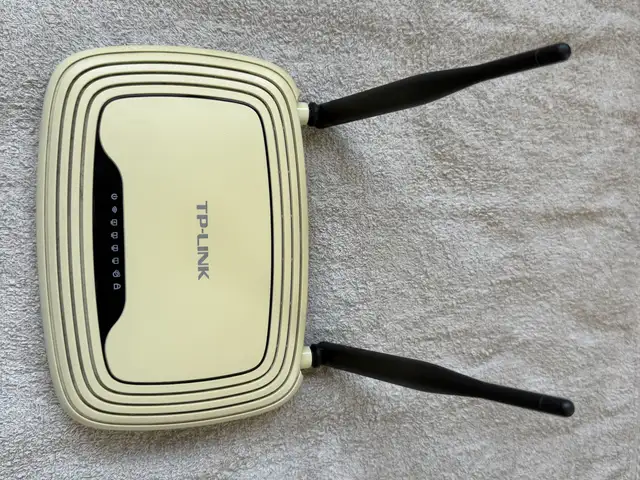 Tp-link tl-wr841n router, Paphos — Geroskipou