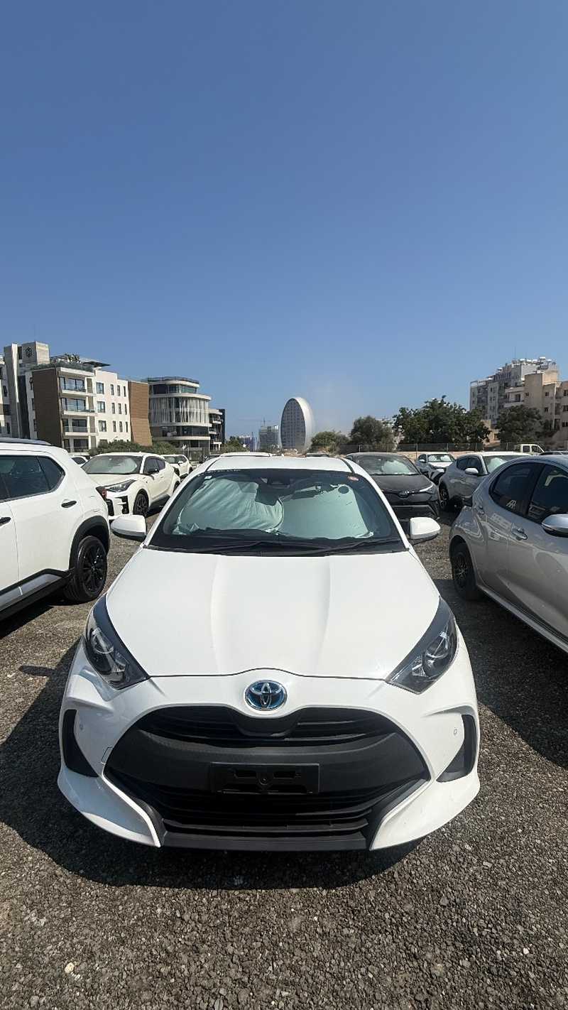 2022 Toyota Yaris 1,5L 2022 Cyprus