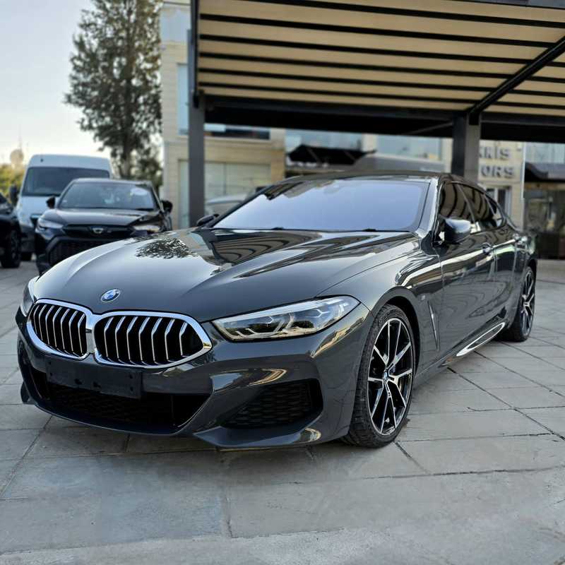 BMW 8-Series 3,0L 2020