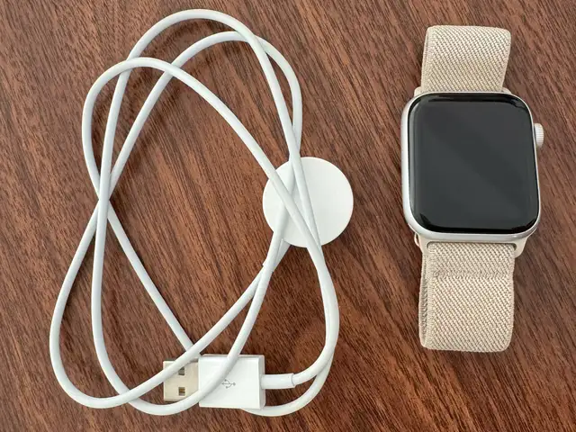 Apple watch se 44mm πολύ καλή κατάσταση, Limassol — Kato Polemidia